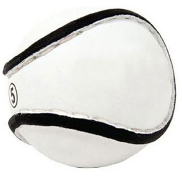 Hurling Balls / Sliotars